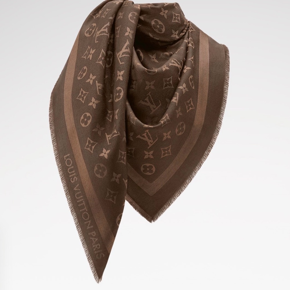 Louis Vuitton Monogram Classic Shawl